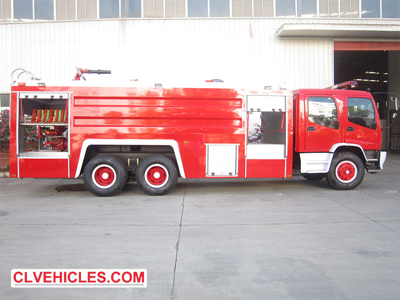 ISUZU Fire fighting truck