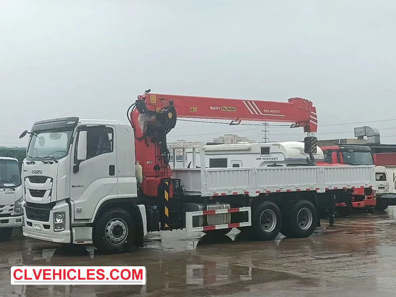 ISUZU Truck with crane