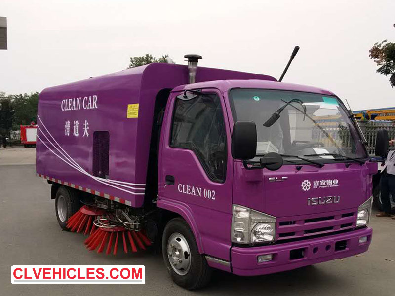 ISUZU NPR Street Sweeper