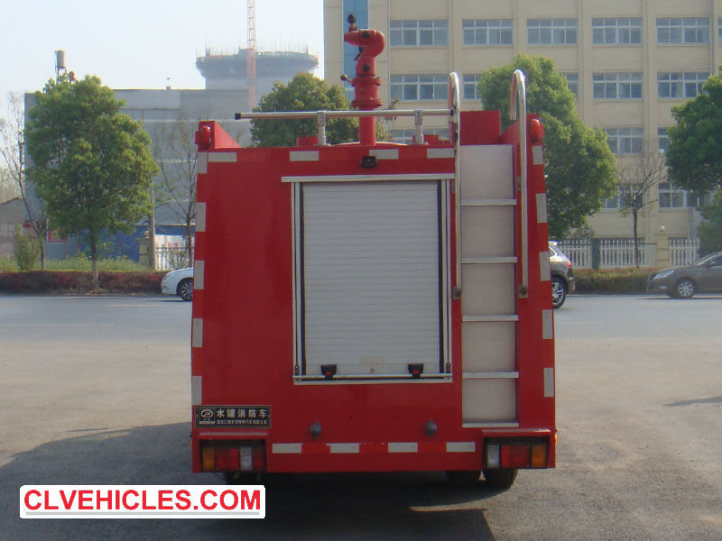 ISUZU 5cbm fire fighting truck