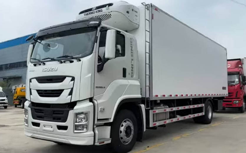 ISUZU GIGA 10-ton Refrigerated Truck Installed Thermo King Independent Refrigeration